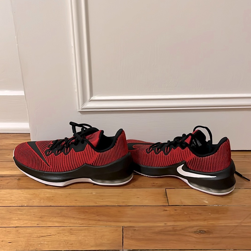 Nike Air Max Infuriate (red and black) size 5